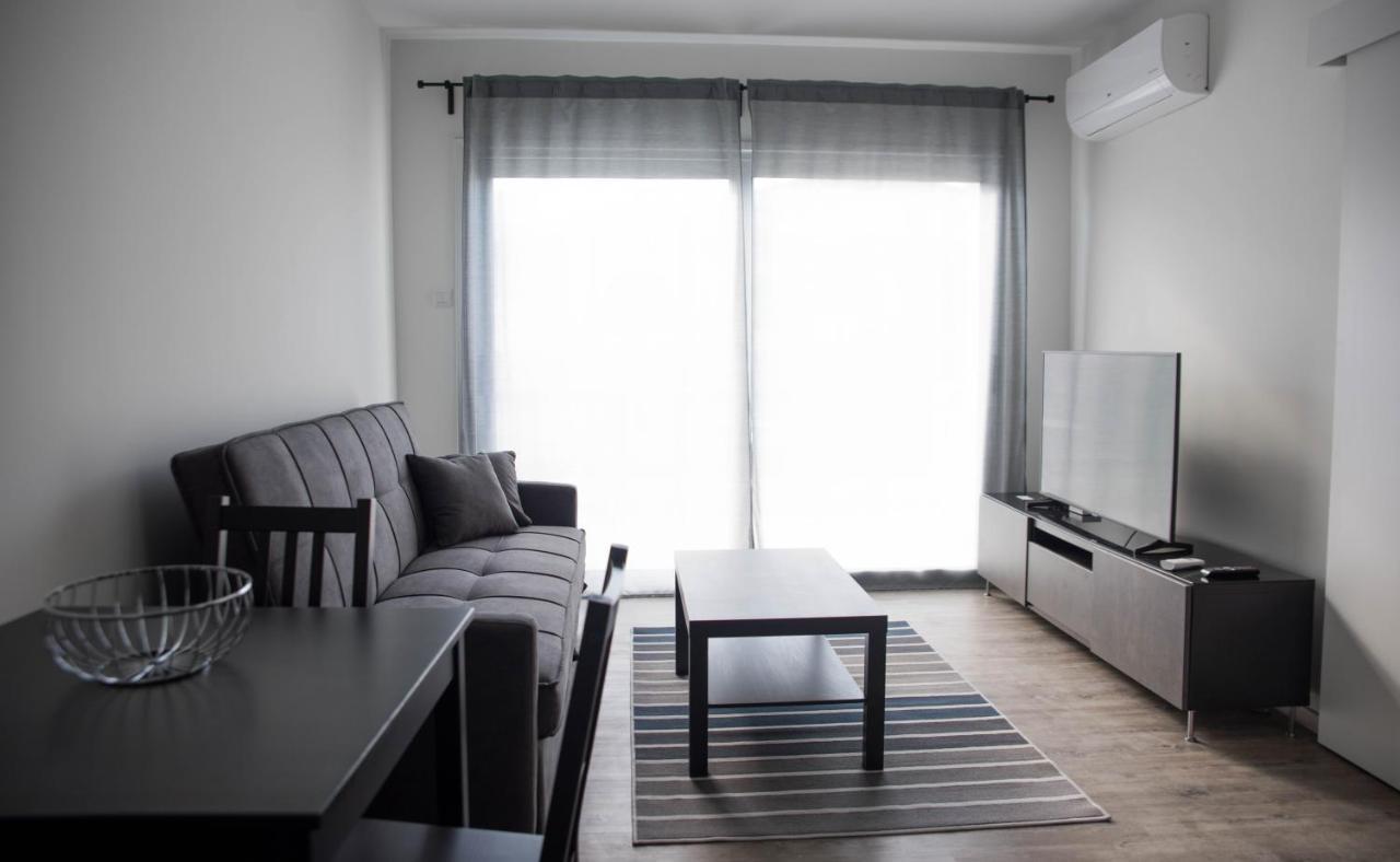 One Bedroom Apartment In Paphos In Good Location Exterior photo